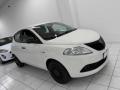 1 LANCIA Ypsilon
